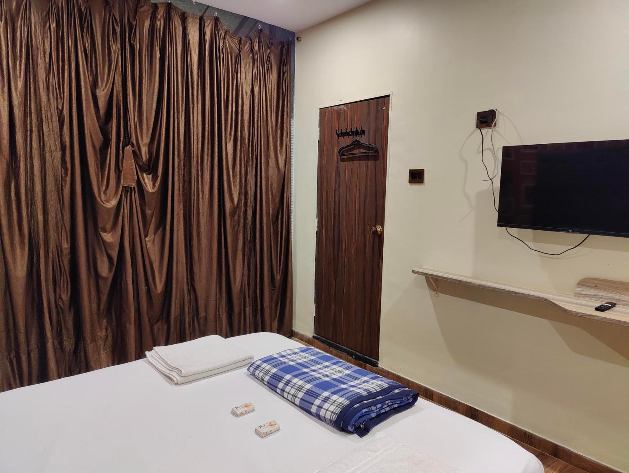 Hotel Garden View Inn - Near Nesco 孟买 外观 照片